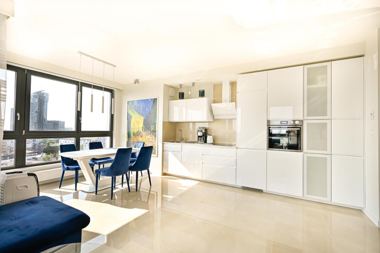 Apartment Baltic Rent - Weglowa 22 *